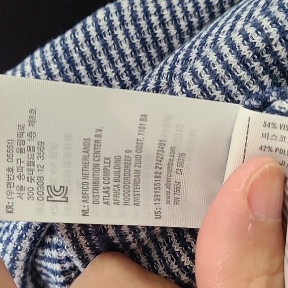 ABERCROMBIE & Fitch Blue Striped Tie Front Long Sleeve Top Size XS - Picture 6 of 8